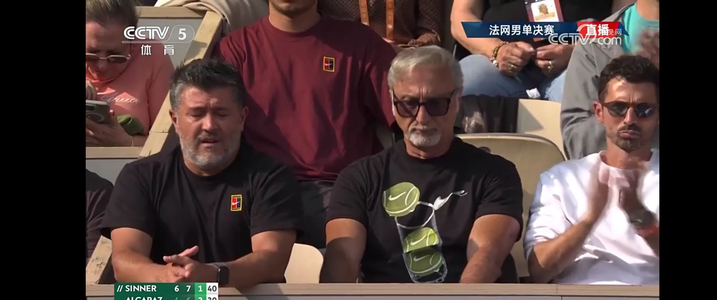 赛地聚焦——意大利杯赛后热度飙升,法兰克福队长鼓劲,信心回归,高层口径保持一致(意大利杯拉齐奥) 赛地聚焦——意大利杯赛后热度飙升,法兰克福队长鼓劲,信心回归,高层口径保持一致(意大利杯拉齐奥)